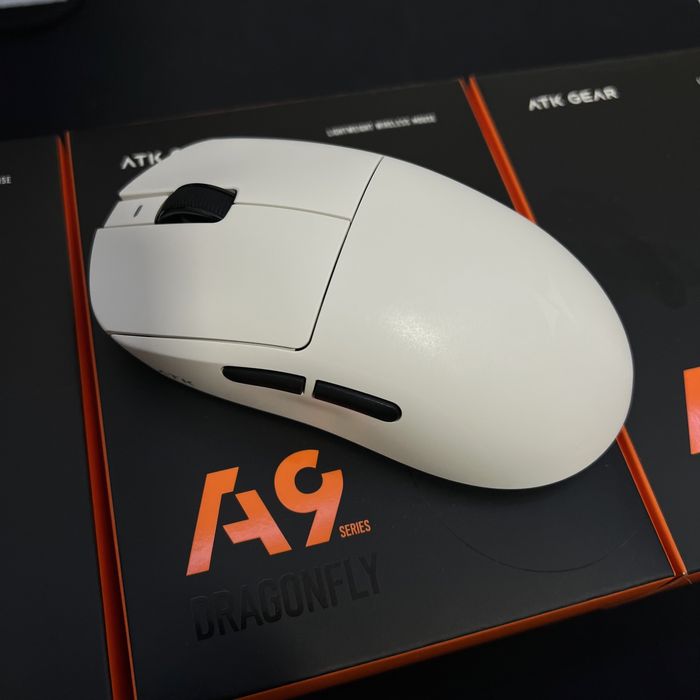 Топовая игровая мышка ATK A9