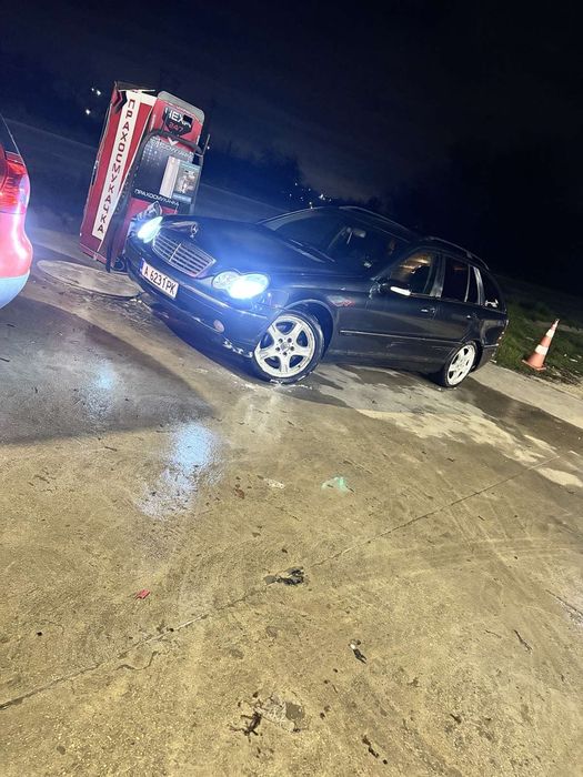 2.0 компресор ръчка  може цял и на части