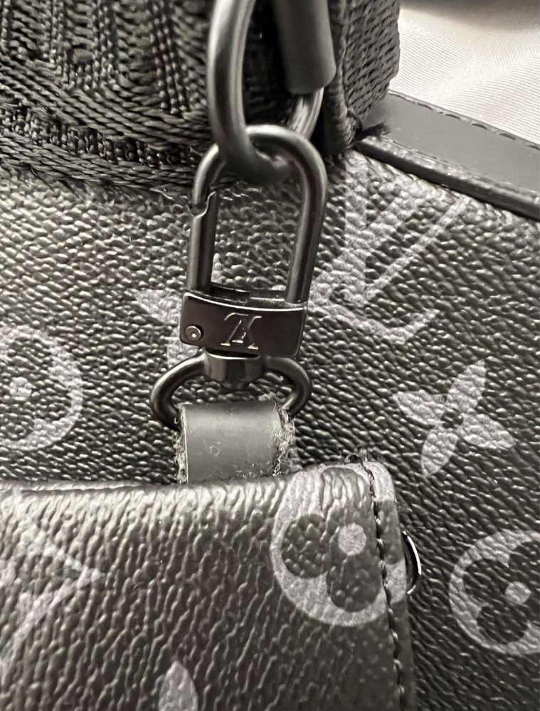 Мъжка чанта louis vuitton