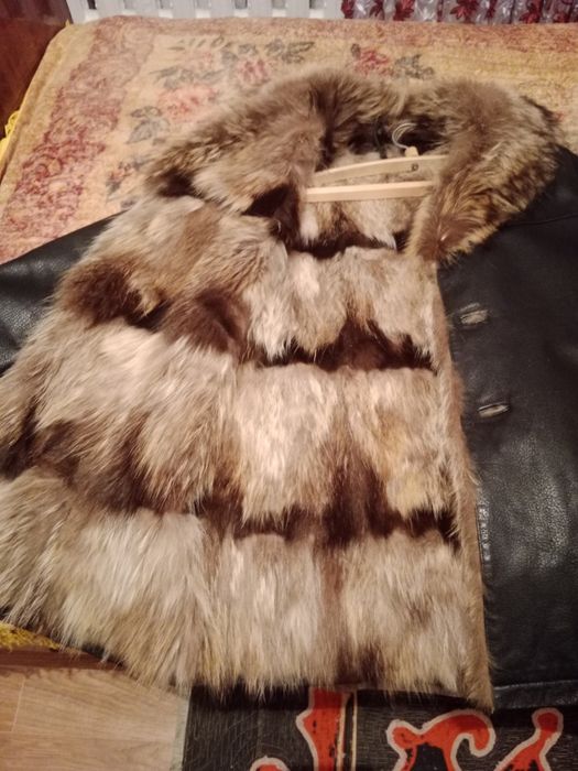 Продам дублёнка кожаный р-р 48/50,за 120тысяч.договорная.