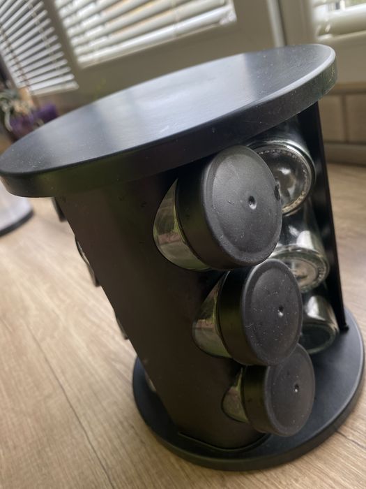 буркнчета за подправки със стойка