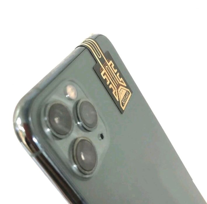 Amplificator semnal telefon GSM pt orice telefon / retea cu autoadeziv