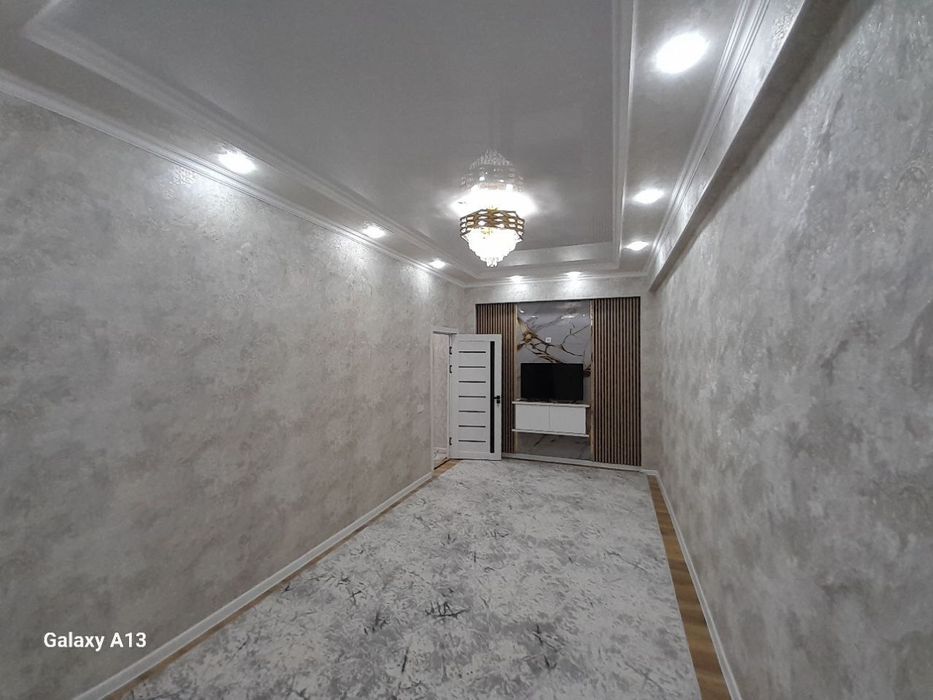 Шахар марказида жойлашган 1 хонали квартира ижарага берилади