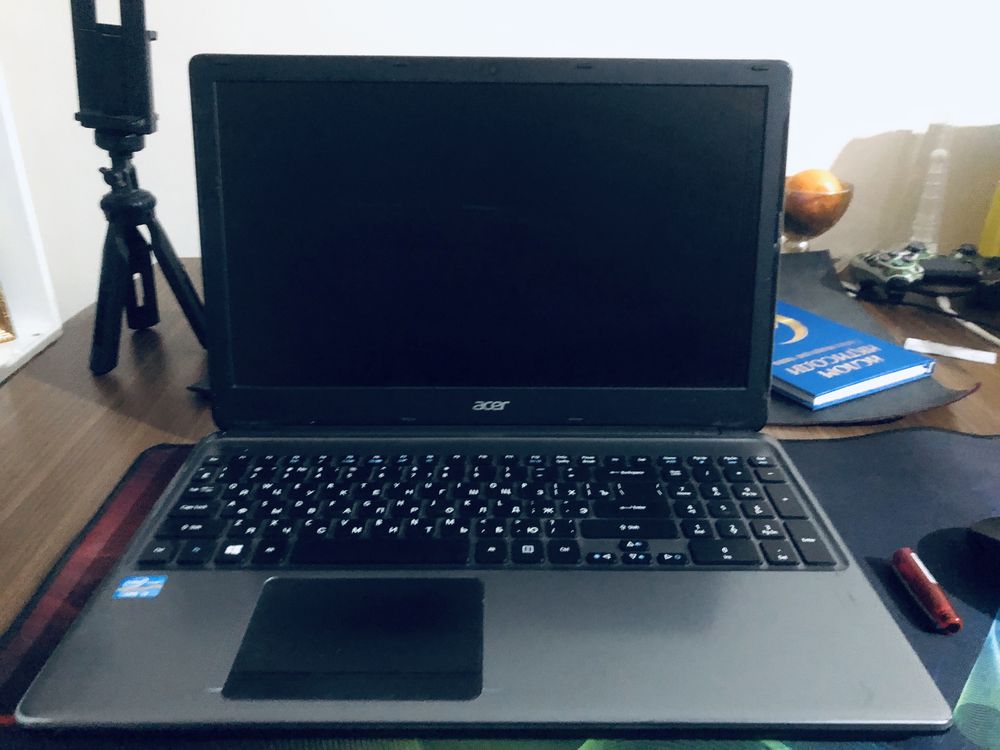 Acer core i3 : 210$