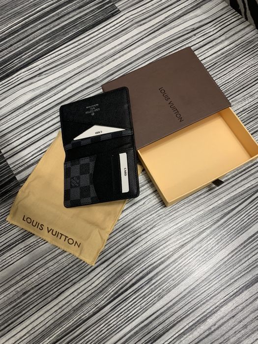 Portofel Louis Vuitton ! Calitate superiaora / poze reale ! PRODUSUL V