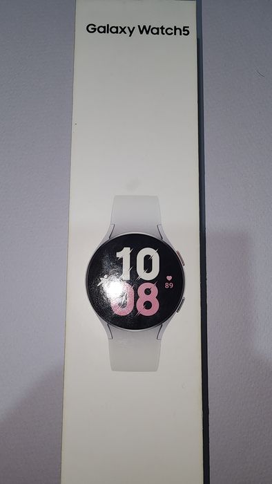 Продаю часы Samsung galaxy vatch5