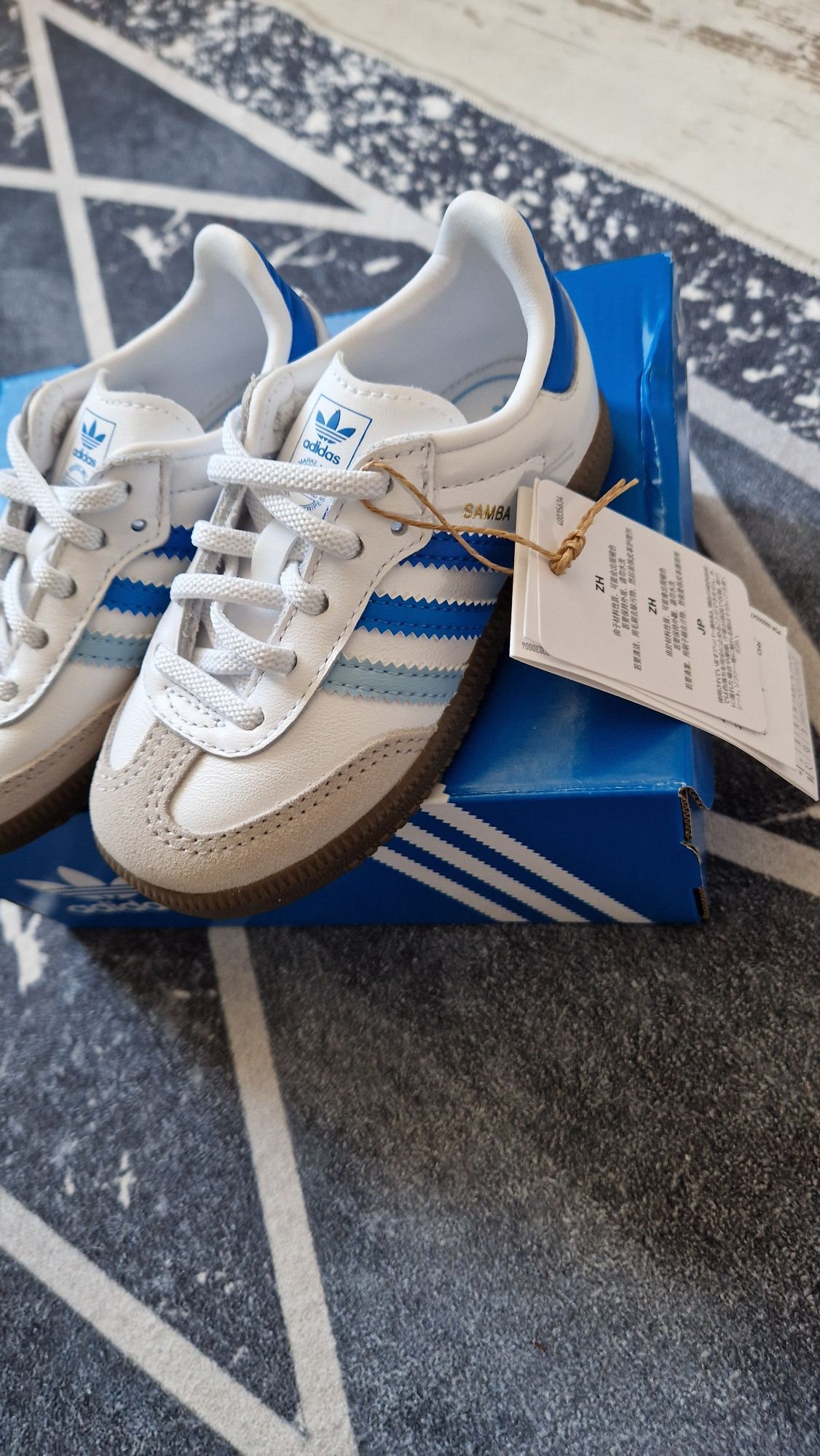 Нови детски обувки adidas samba