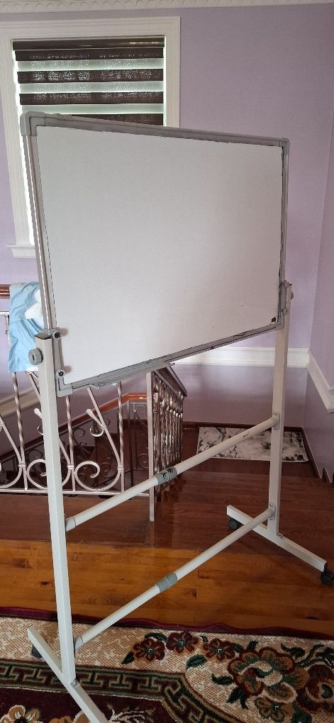 Продаётся доска и стол
