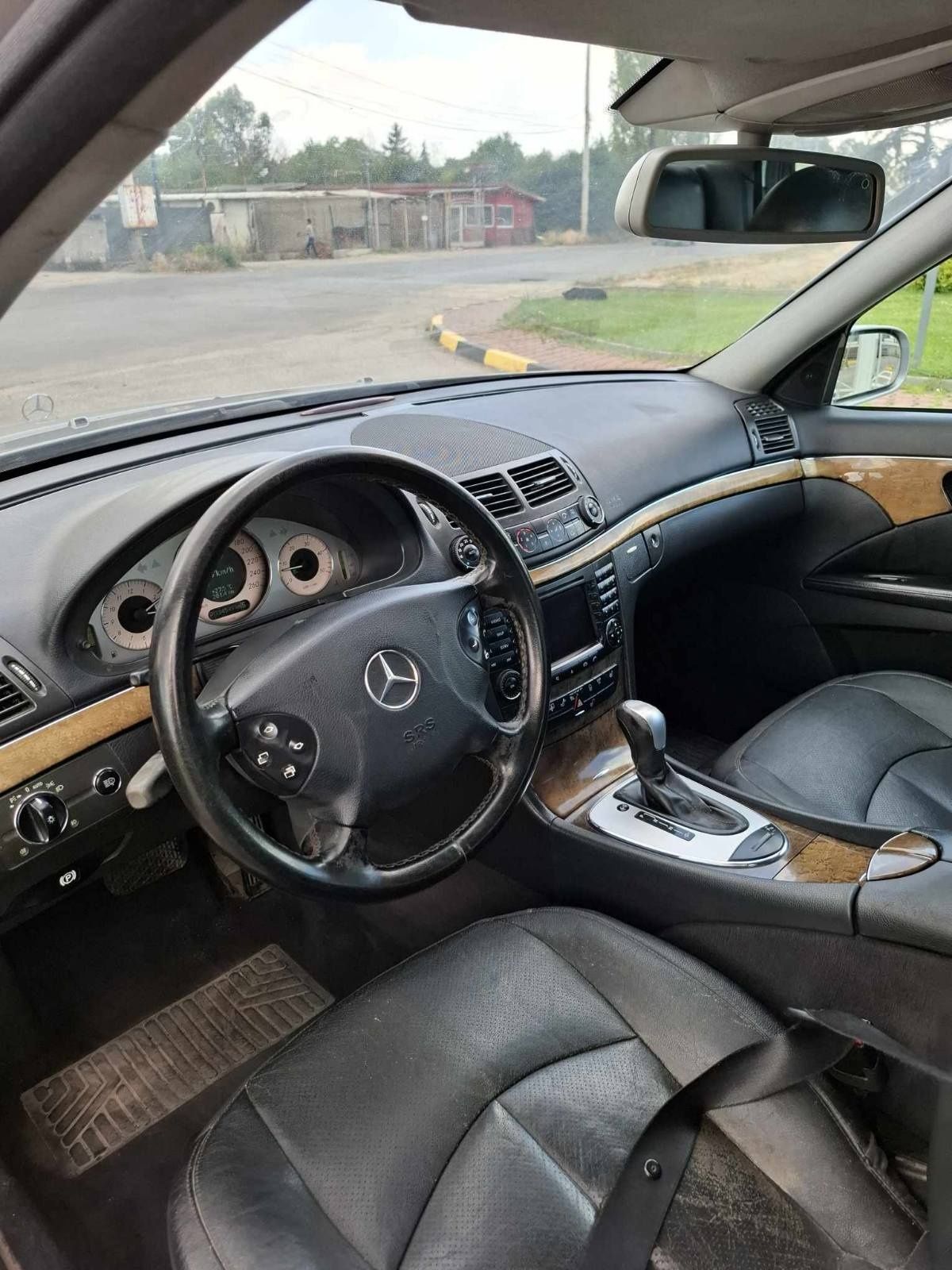 мерцедес w211  е320