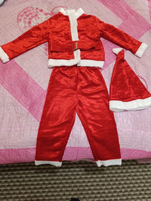 Продам детский костюм Деда мороза