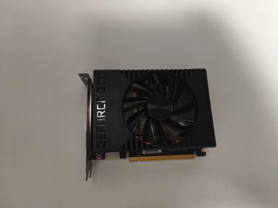 Placa video GeForce GTX 1660Ti 6GB GDDR6 mini