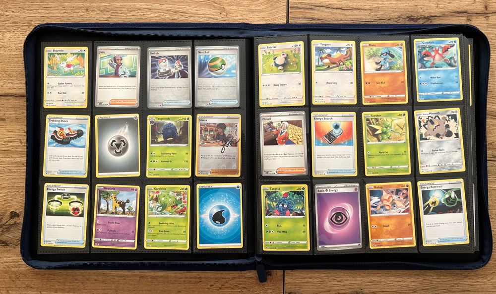 Колекция Pokémon TCG  394 карти + оригинален кейс • редки GX/EX/V/VMAX