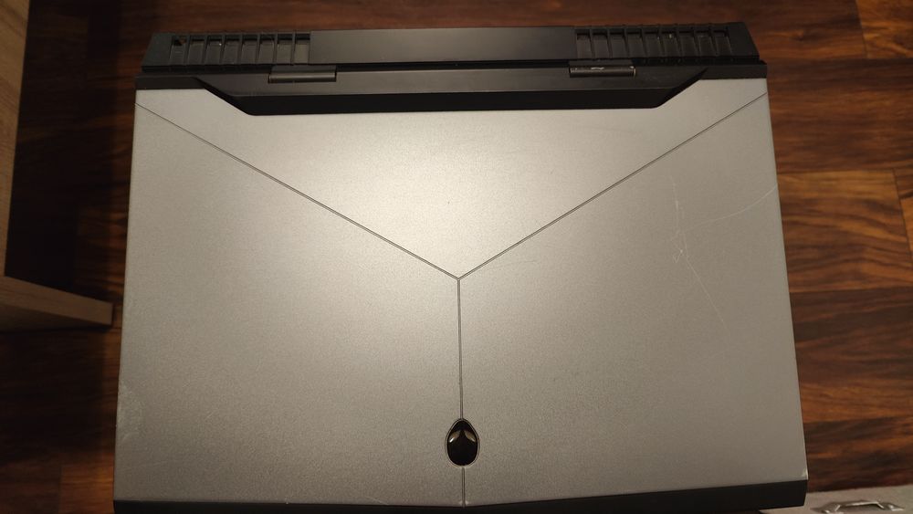 Alienware 17 R4 stare buna baterie NOUA