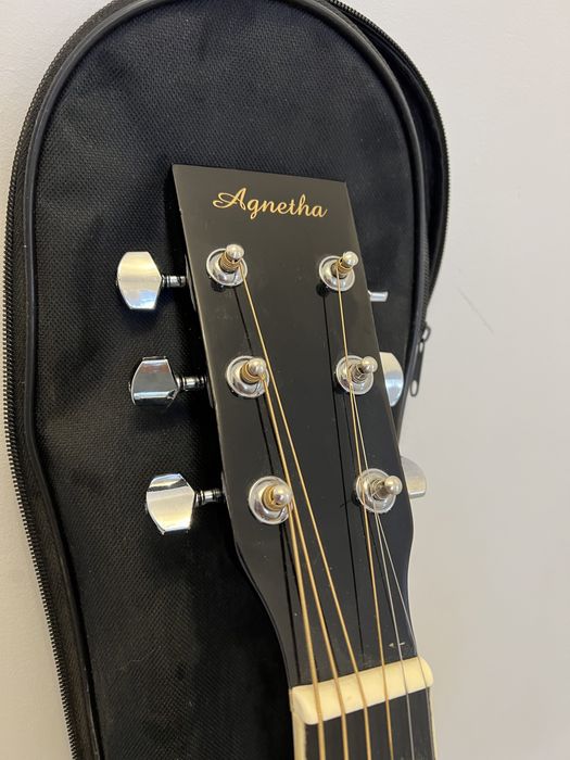 Гитара Agnetha