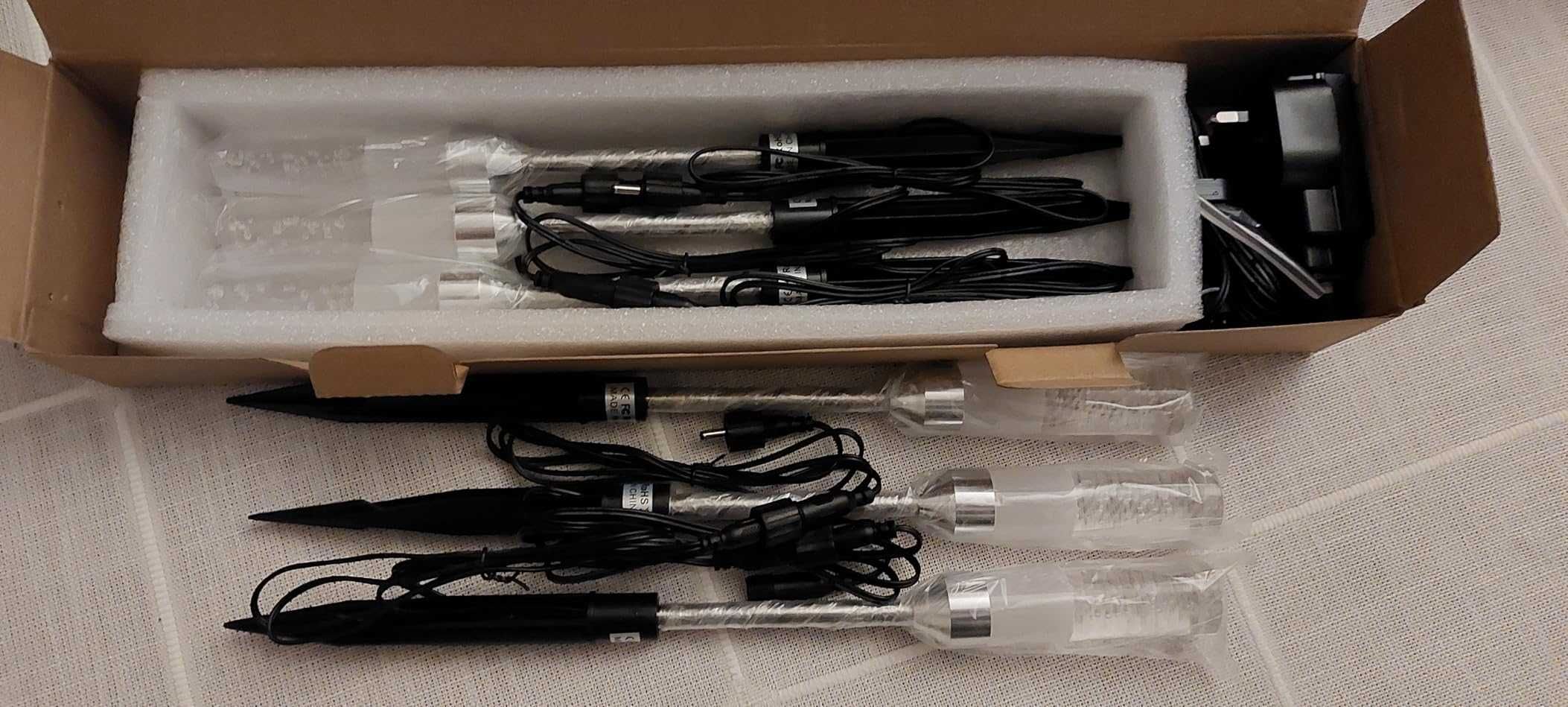 Градински лампи IRISECO с колчета, 6 броя 12V нисковолтови LED, IP65