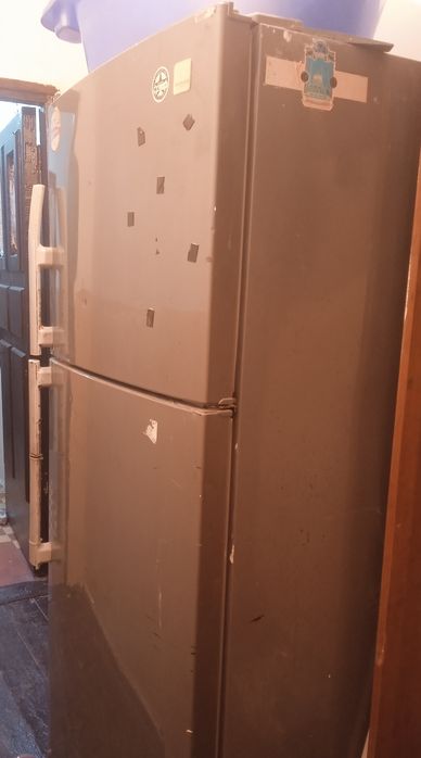 Холодильник в хорошем состоянии