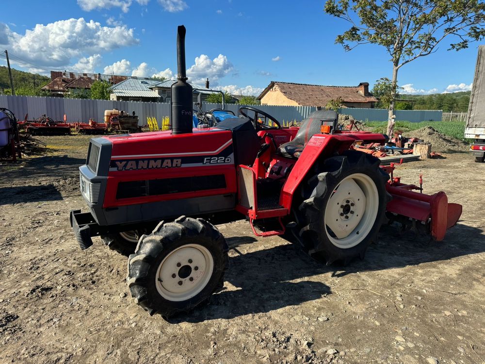 tractor japonez Yanmar 22 cai 4x4 freza plug nu Kubota Iseki