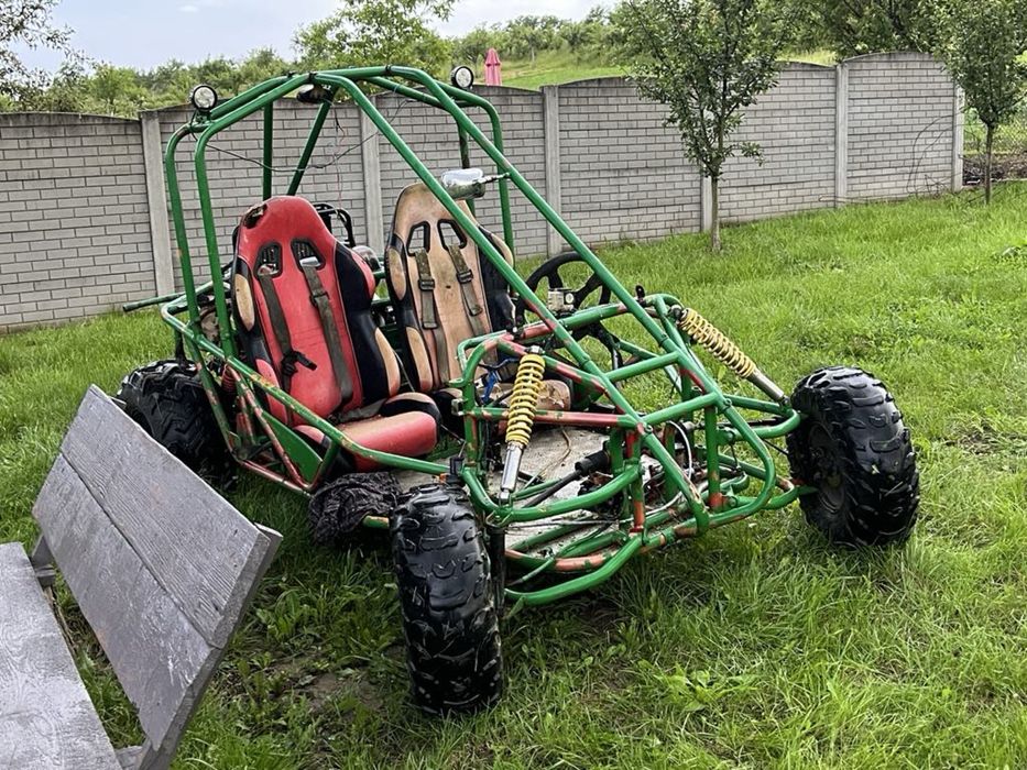 Vand buggy 250cc sau schimb