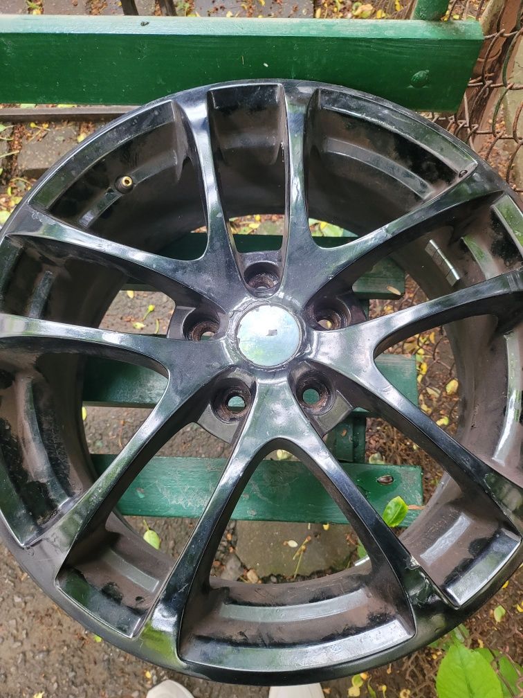 Jante/roti negre Opel Astra H R17, 7.0J × 17 H2, 5 prezoane