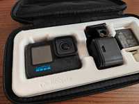 GoPro HERO 11 Black + 2 baterii separate + dock, accesorii + GARANTIE
