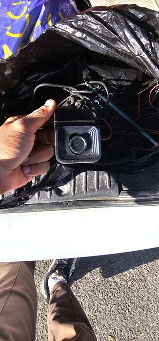 Видеорегистратор teyes x5 monitorniki kabellari bilan