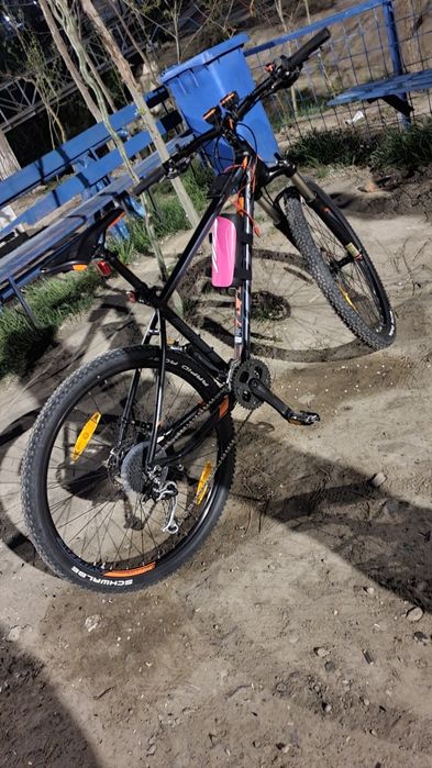 Vând bicicleta scott aspect 710