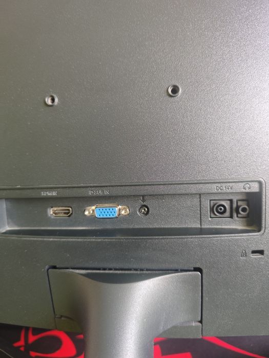 Извит монитор Samsung 27 инча