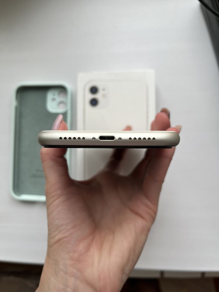 iPhone 11 128Gb white