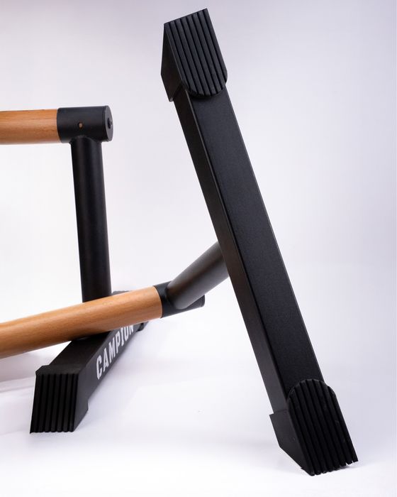 Paralele din Lemn de Fag cu Baza Metalica si Picioare de Cauciuc