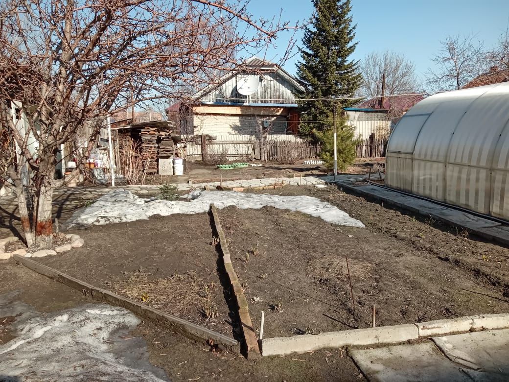 Продам дом с центральным  отоплением