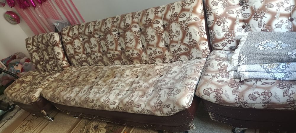 Диван и 2 кресла