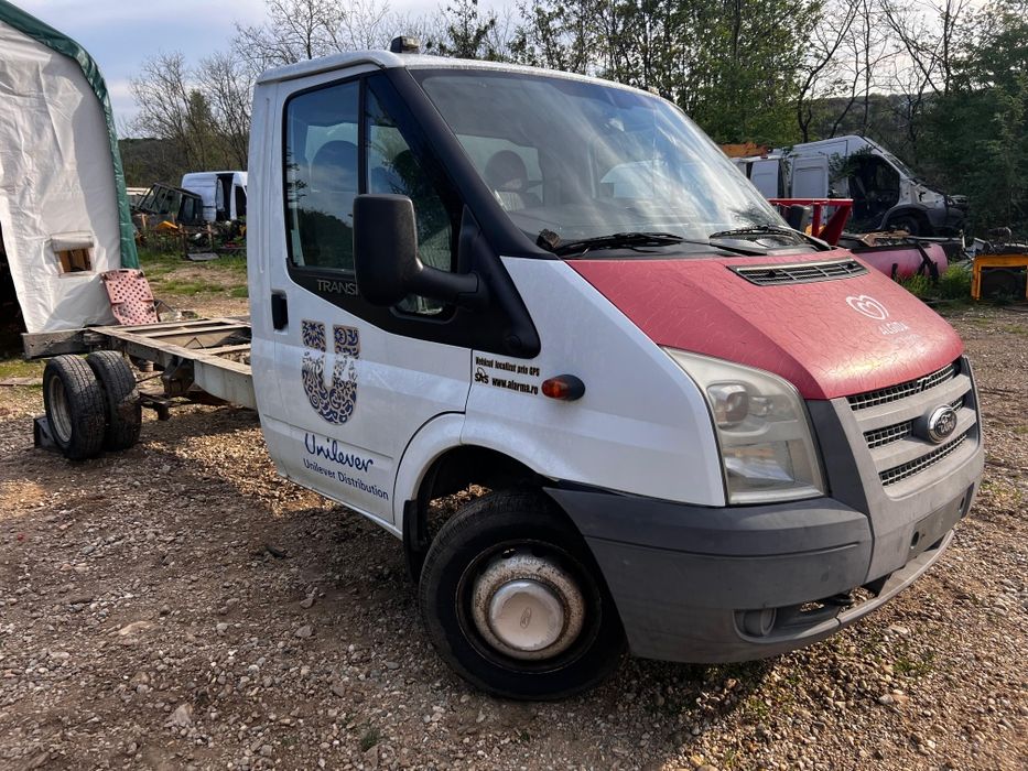 Dezmembrez Ford transit 2013