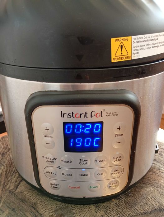 Instant pot duo plus мултикукър под налягане и Еър фрайър