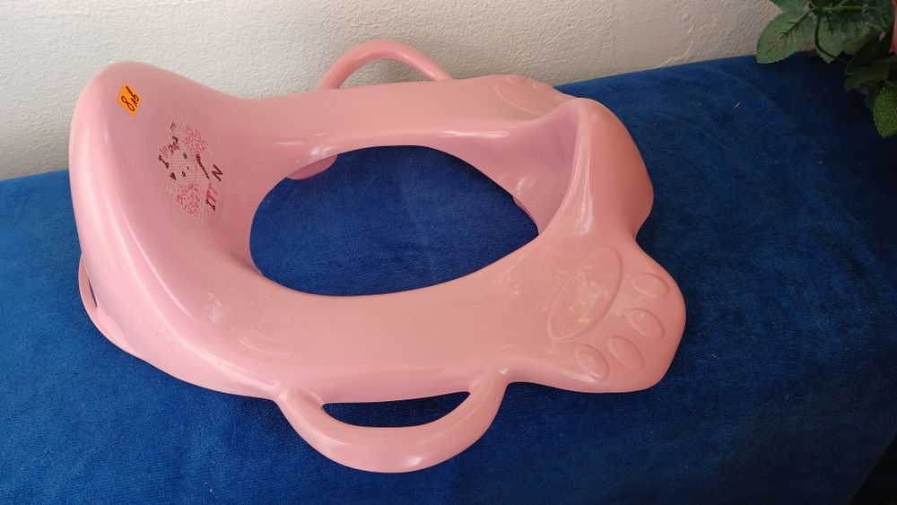 Бебешко анатомично гърне  u   бебешка приставка за тоалетна чиния.