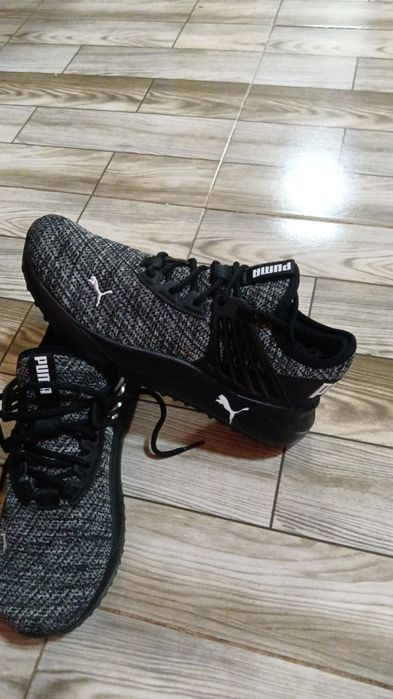 Маратонки пума за