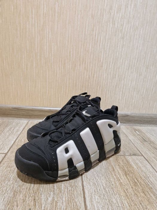 Обувки nike uptempo