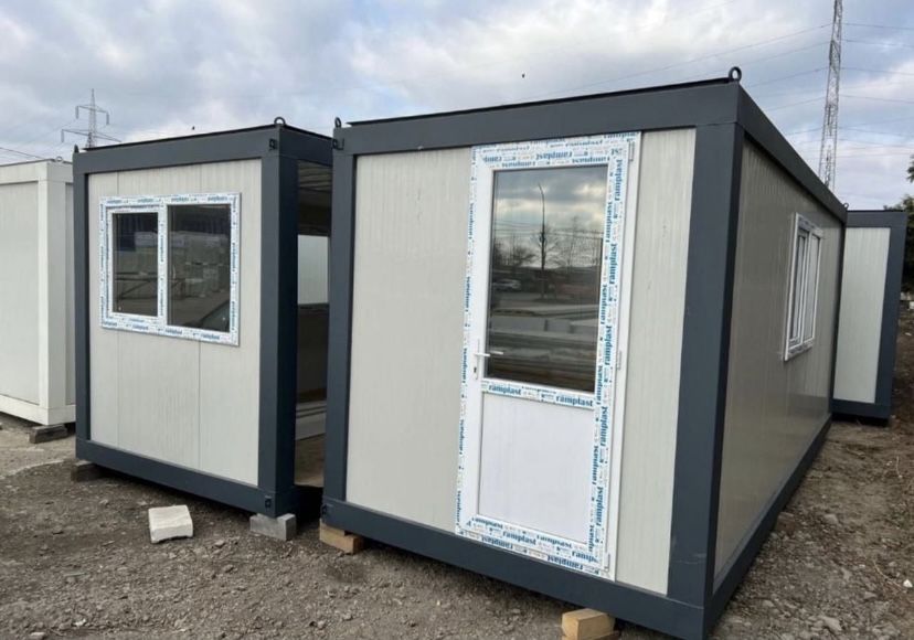 Vand containere modulare