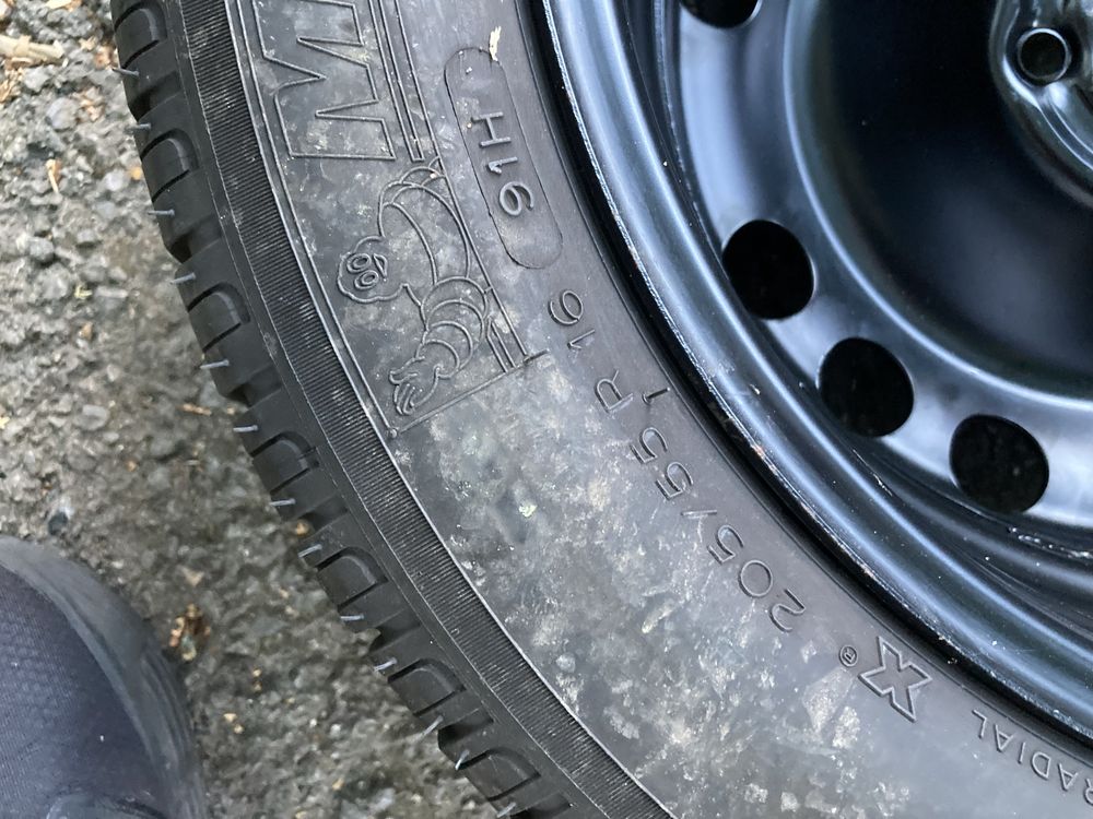 Джанта с гума 205/55/R16