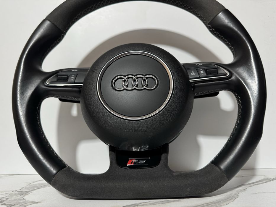 волан ауди audi алкантара с пера