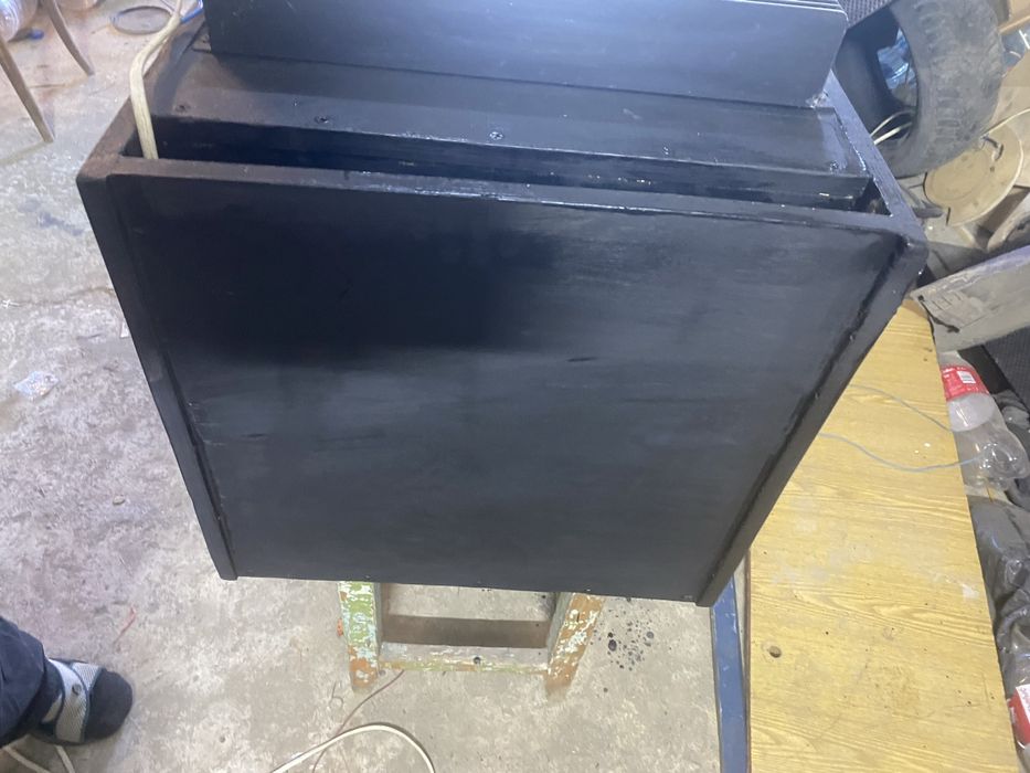 Продам саббуфер зевс очень мошный, цена очень дешевая