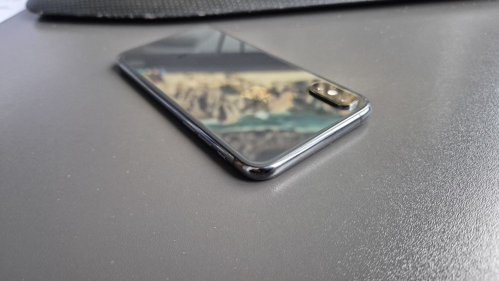 iPhone XS defect