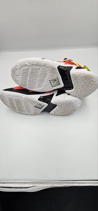 Air Jordan why not ZER0.3 “BRIGHT CRIMSON”