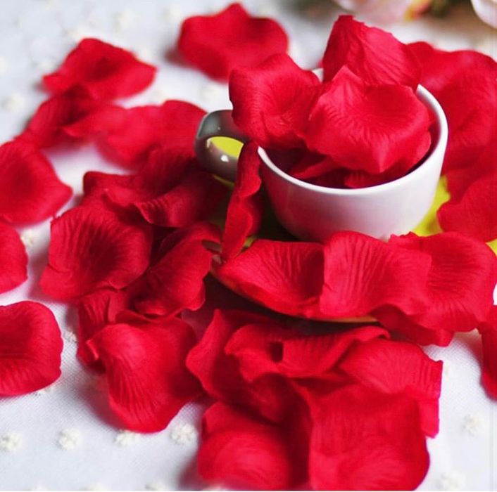 Комплект изкуствени розови листенца, декоративни