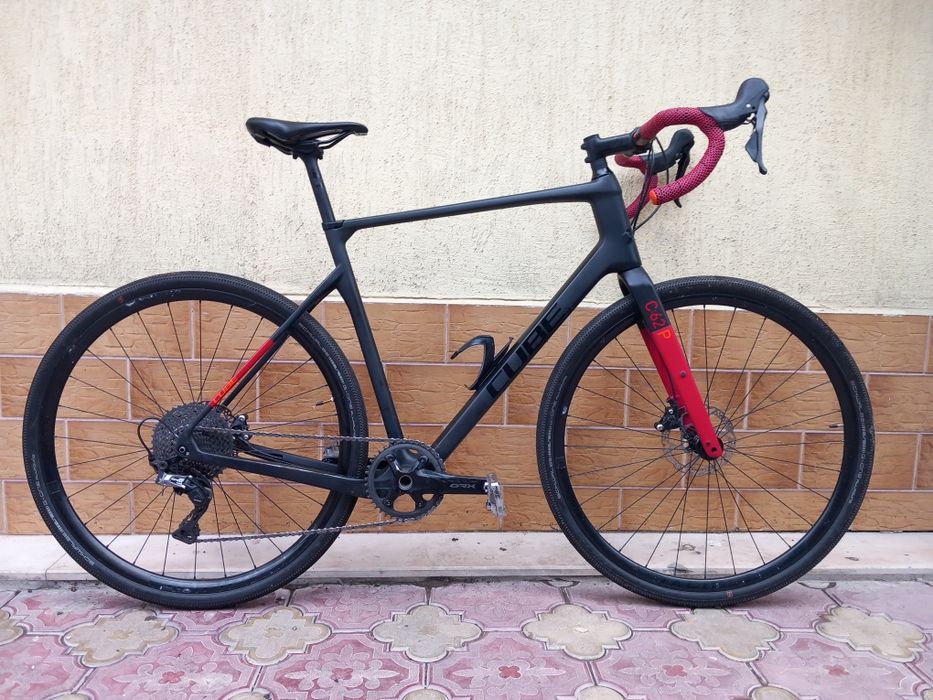 Cube Nuroad Pro C :62 P / Гравел