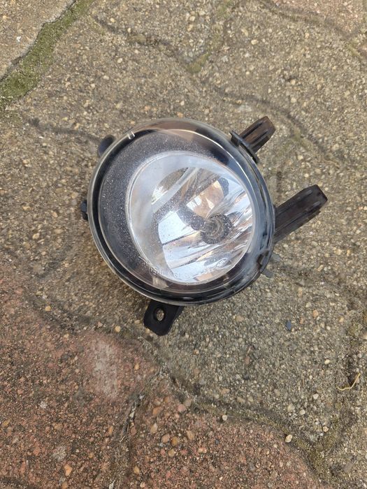 Halogen , proiector ceata dreapta bmw F30 F34