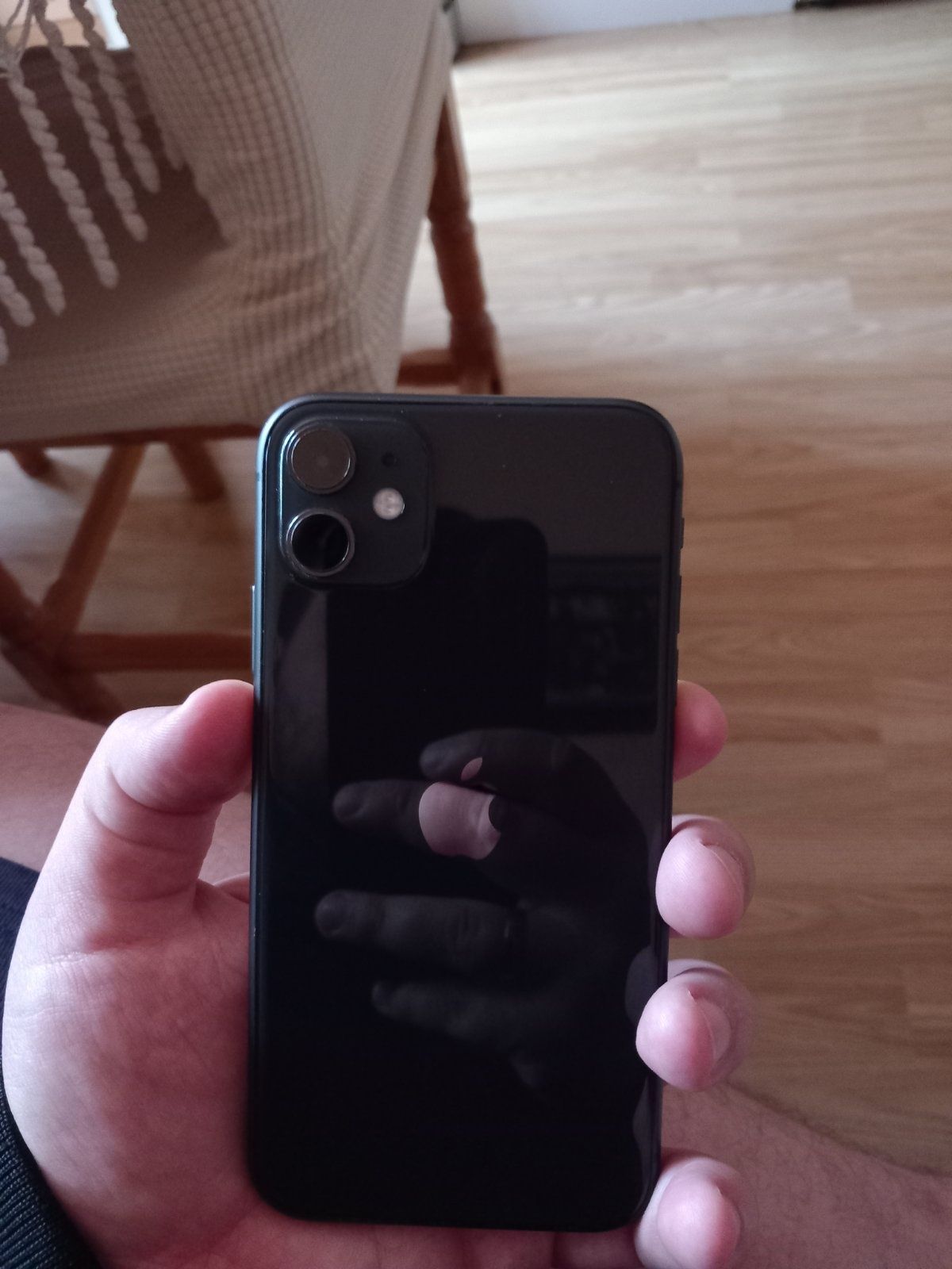 iphone  11 black