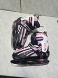Patine 1038 gheata reglabile   marime 37-38-39-40 .