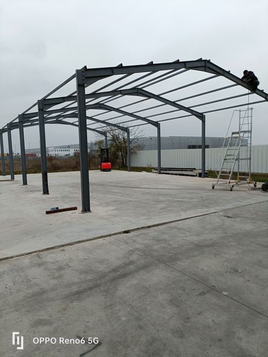 Hala pe structura metalica 8x16