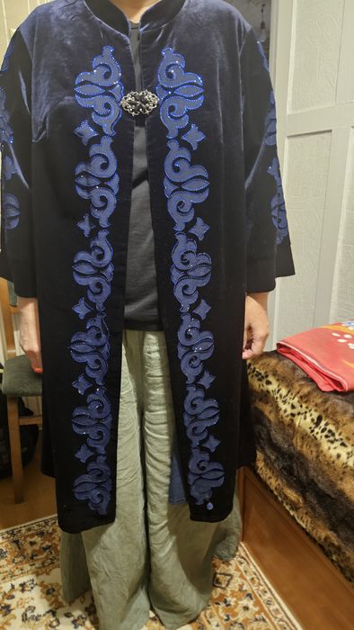 Продам камзол новый