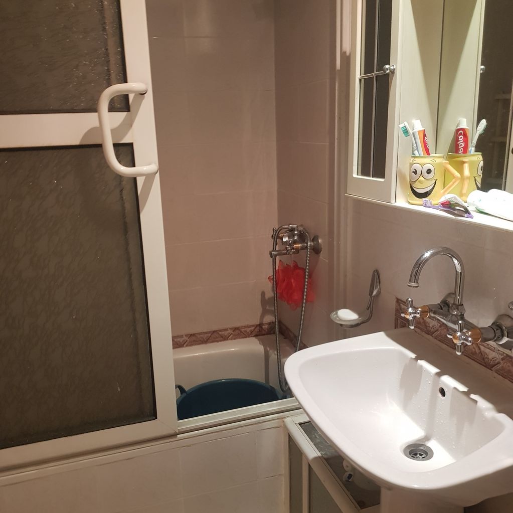 Продава се Тристаен апартамент в Дупница - 69 кв.м за 385 €/кв.м - Снимка #6